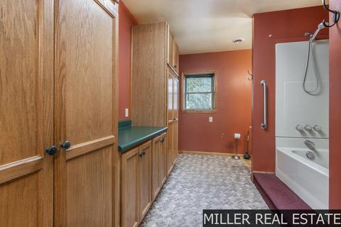 7080 Day Rd, Bellevue, MI 49021 photo 22