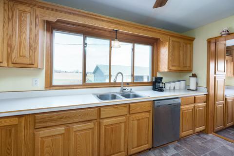 22710 W County Line Rd, Augusta, MI 49012 photo 9