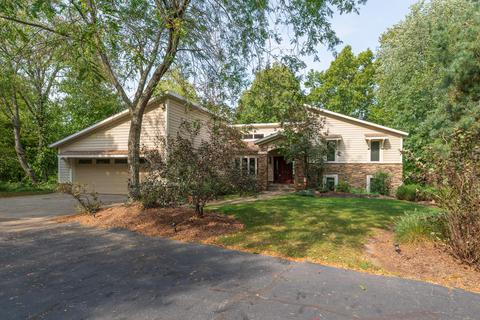 12290 Southgate Dr, Plainwell, MI 49080 photo 3