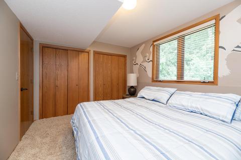 12290 Southgate Dr, Plainwell, MI 49080 photo 31
