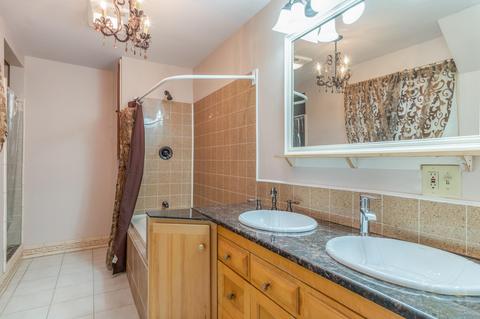 548 Winthrop St, Jackson, MI 49201 photo 14