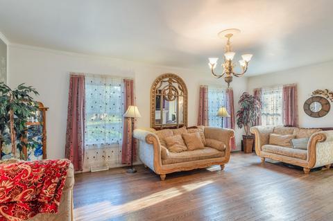 548 Winthrop St, Jackson, MI 49201 photo 6