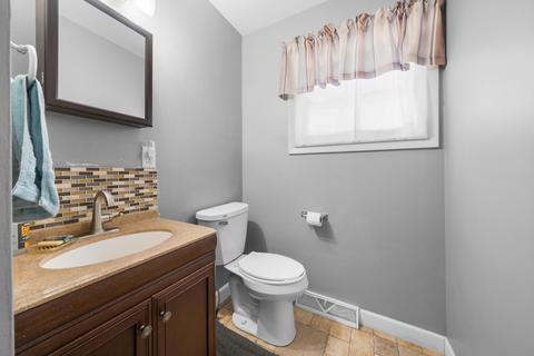 1186 Ferndale Rd, Jackson, MI 49201 photo 19
