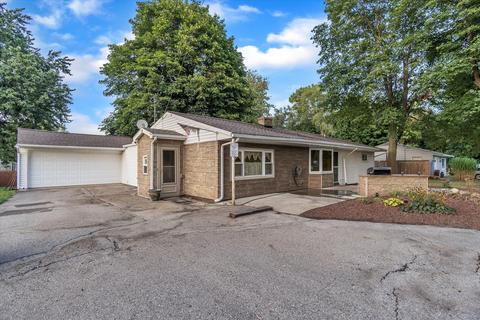 3404 Brooklyn Rd, Jackson, MI 49203 photo 2