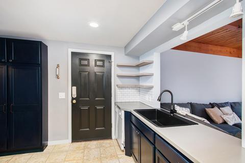 826 E Bennett St, Mount Pleasant, MI 48858 photo 6