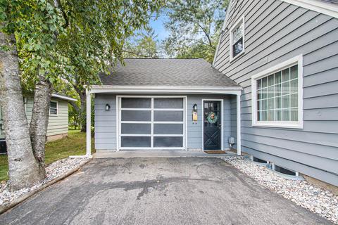 826 E Bennett St, Mount Pleasant, MI 48858 photo 3
