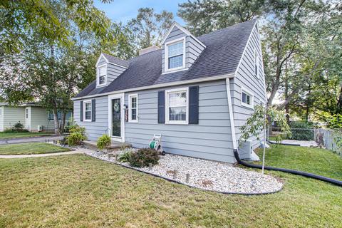 826 E Bennett St, Mount Pleasant, MI 48858 photo 4