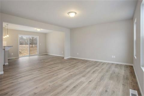 519 Macdonough St, Jackson, MI 49201 photo 6