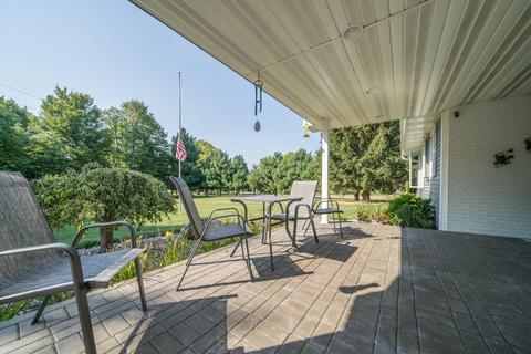 11165 E Drive Dr S, Ceresco, MI 49033 photo 3