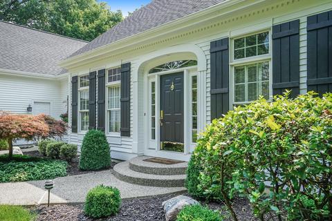 4997 Spring Ridge Dr NE, Ada, MI 49301 photo 2
