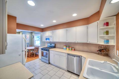 2761 Hillcrest Blvd, Jackson, MI 49203 photo 5