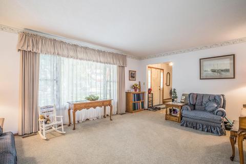 2150 Ganton Dr, Jackson, MI 49203 photo 6