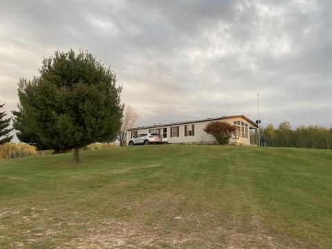 7741 E 64th St, Chase, MI 49623 photo 2