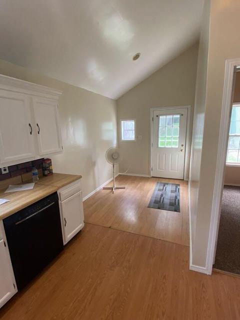 135 Park Dr, Jackson, MI 49203 photo 8