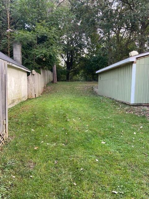 135 Park Dr, Jackson, MI 49203 photo 3
