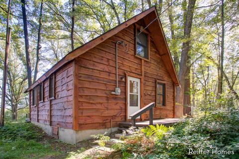 864 E Pierce Dr, White Cloud, MI 49349 photo 3