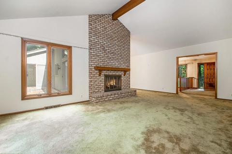 342 Greentree Ln NE, Ada, MI 49301 photo 4