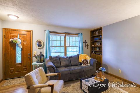 13201 Shutter Dr SE, Lowell, MI 49331 photo 10