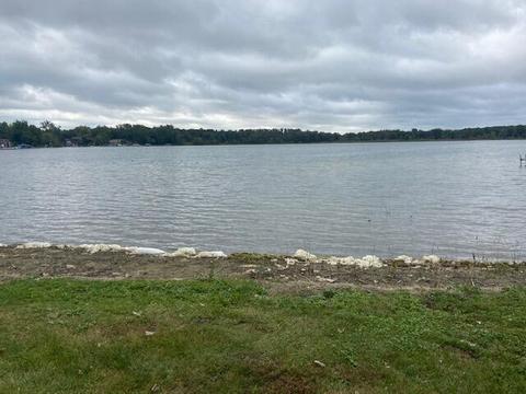 231 E Rose Rd, Coldwater, MI 49036 photo 2