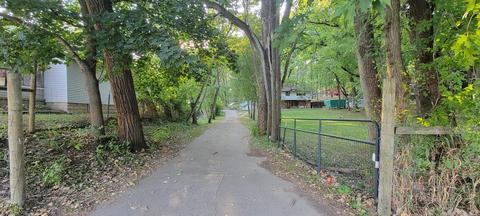 2500 Clark St, Jackson, MI 49202 photo 2