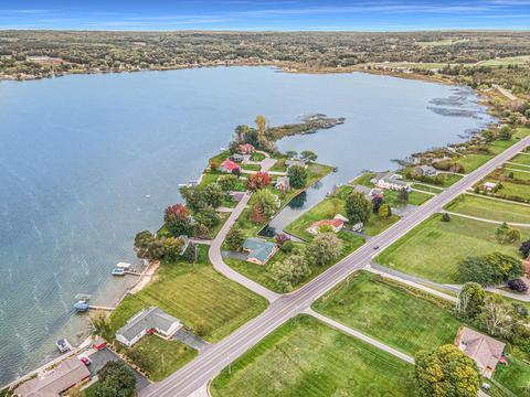 4633 Easy St, Onekama, MI 49675 photo 5