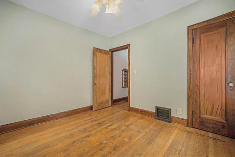 623 Orange St, Jackson, MI 49202 photo 12