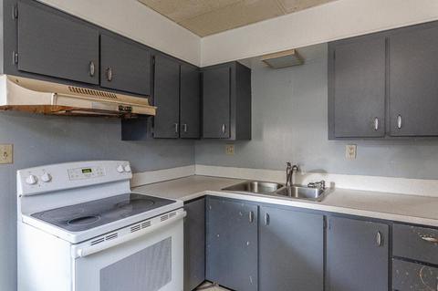 507 S Webster St, Jackson, MI 49203 photo 6