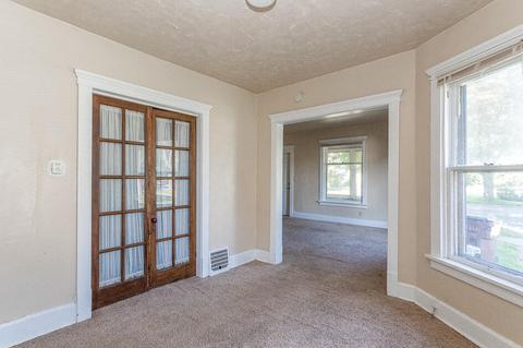 507 S Webster St, Jackson, MI 49203 photo 4
