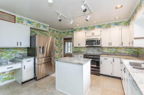 715 S Webster St, Jackson, MI 49203 photo 9