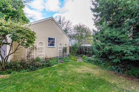 715 S Webster St, Jackson, MI 49203 photo 4