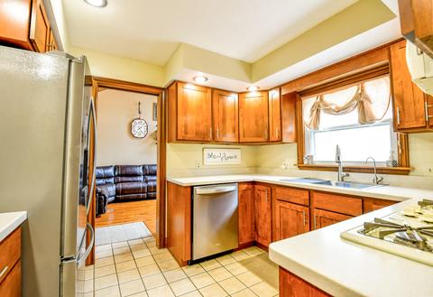 6000 Riverside Dr, Jackson, MI 49201 photo 10