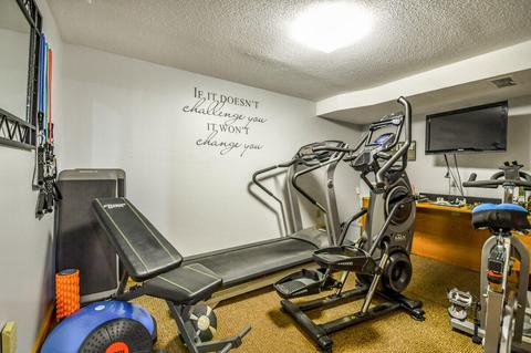 6000 Riverside Dr, Jackson, MI 49201 photo 39