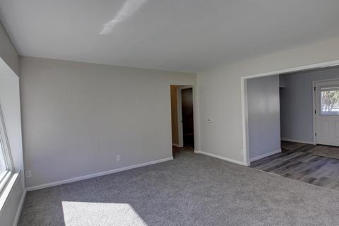 3444 Acacia Blvd, Jackson, MI 49203 photo 2