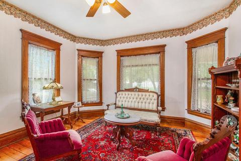 312 N Eagle St, Marshall, MI 49068 photo 5
