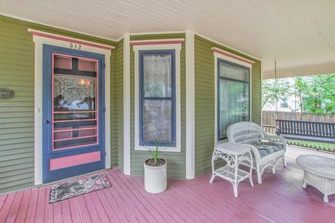 312 N Eagle St, Marshall, MI 49068 photo 3