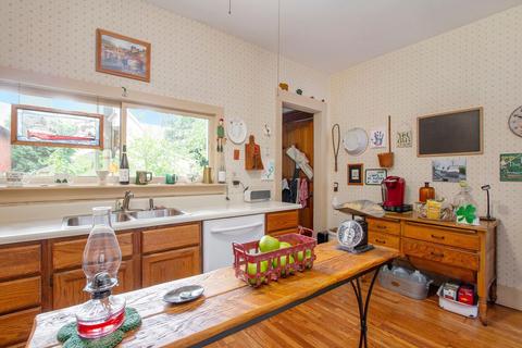312 N Eagle St, Marshall, MI 49068 photo 12