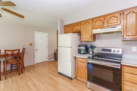 2630 Lucerne Dr, Jackson, MI 49201 photo 4