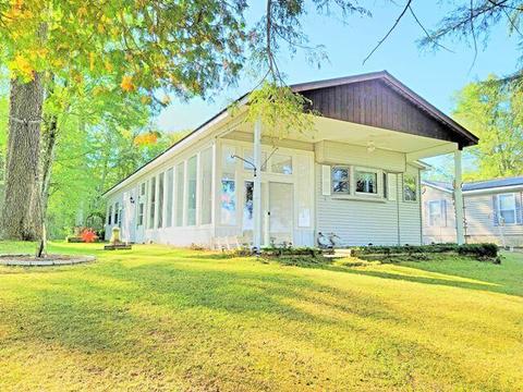 905 Beaver Rd, Bitely, MI 49309 photo 1