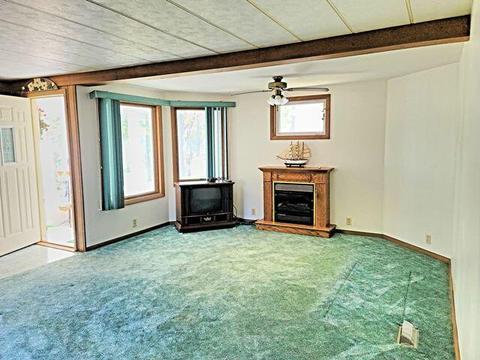 905 Beaver Rd, Bitely, MI 49309 photo 10