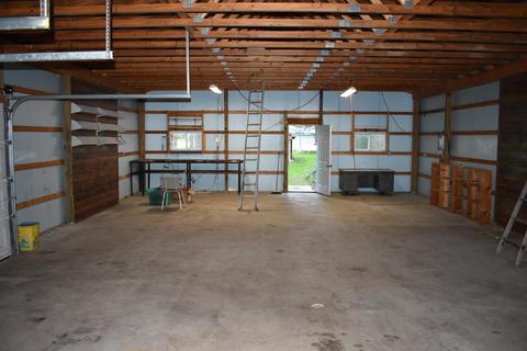 2567 S Walnut Ave, White Cloud, MI 49349 photo 9