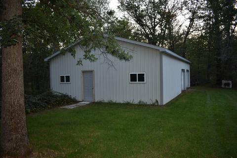 2567 S Walnut Ave, White Cloud, MI 49349 photo 4