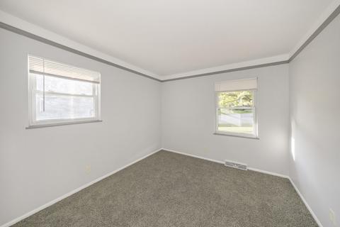 604 Sioux St, Jackson, MI 49203 photo 9