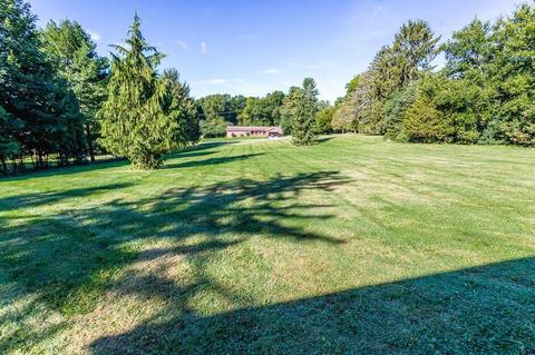 3408 E Walmont Dr, Jackson, MI 49203 photo 9