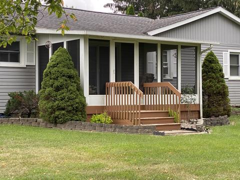 3900 Abbott Rd, Reading, MI 49274 photo 3