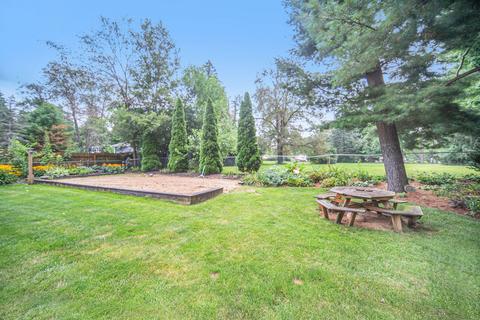 6039 Riverside Dr, Jackson, MI 49201 photo 5
