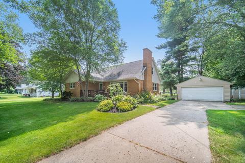6039 Riverside Dr, Jackson, MI 49201 photo 1