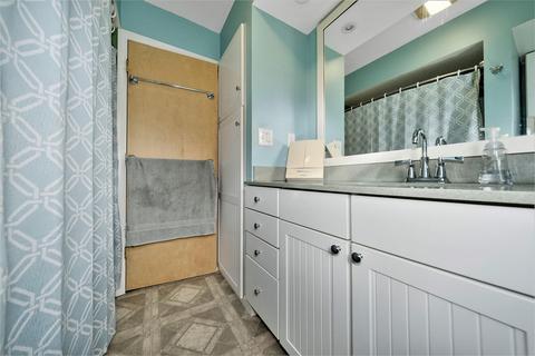 6039 Riverside Dr, Jackson, MI 49201 photo 13