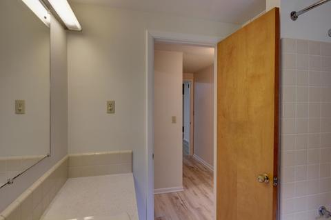 2113 Cascade Dr, Jackson, MI 49203 photo 79