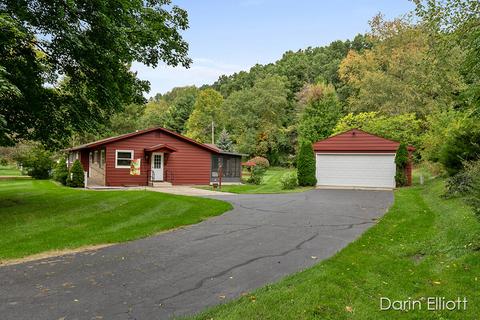 9439 E Fulton St, Ada, MI 49301 photo 3
