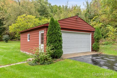 9439 E Fulton St, Ada, MI 49301 photo 35